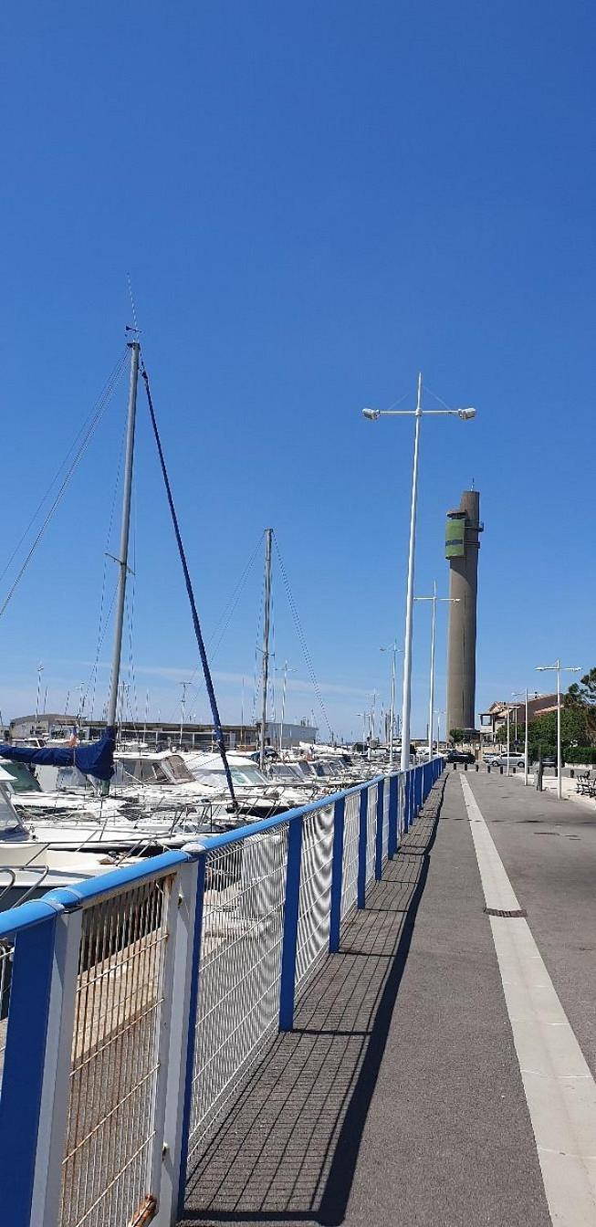 Charmante Maison De Ville Avec Jardin, Terrasse Et Terrain De Petanque Fos-sur-Mer Luaran gambar